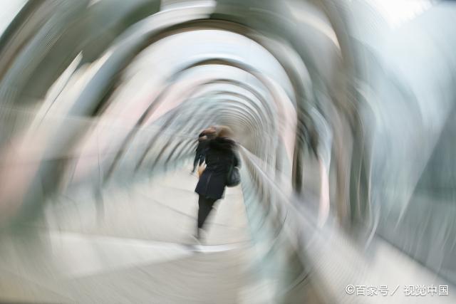 为什么做梦会梦到飘起来(为什么做梦总是漂浮或者飞)